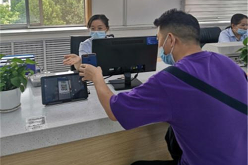 貸款被拒是不是被拉黑了,貸款被拒的原因有哪些？